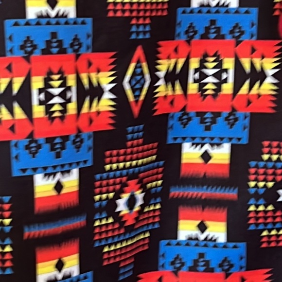 Skyn Style native design front zip hoodie. - Picture 3 of 6